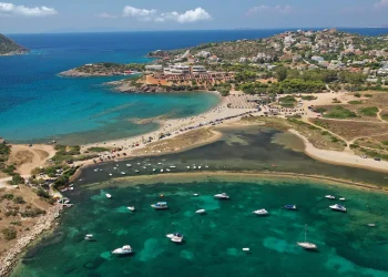 agios-nikolaos-anavyssos-1